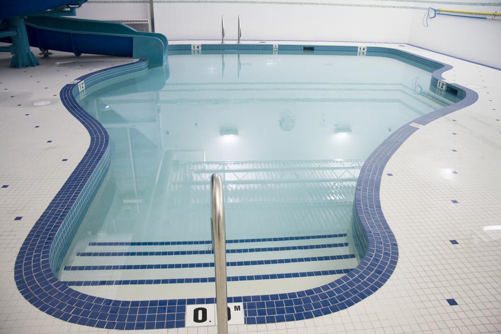 St. Albert Inn & Suites Saint Albert Esterno foto