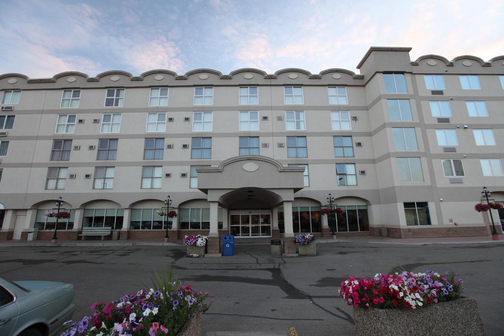 St. Albert Inn & Suites Saint Albert Esterno foto