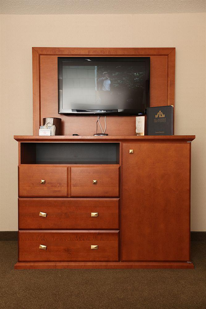 St. Albert Inn & Suites Saint Albert Esterno foto